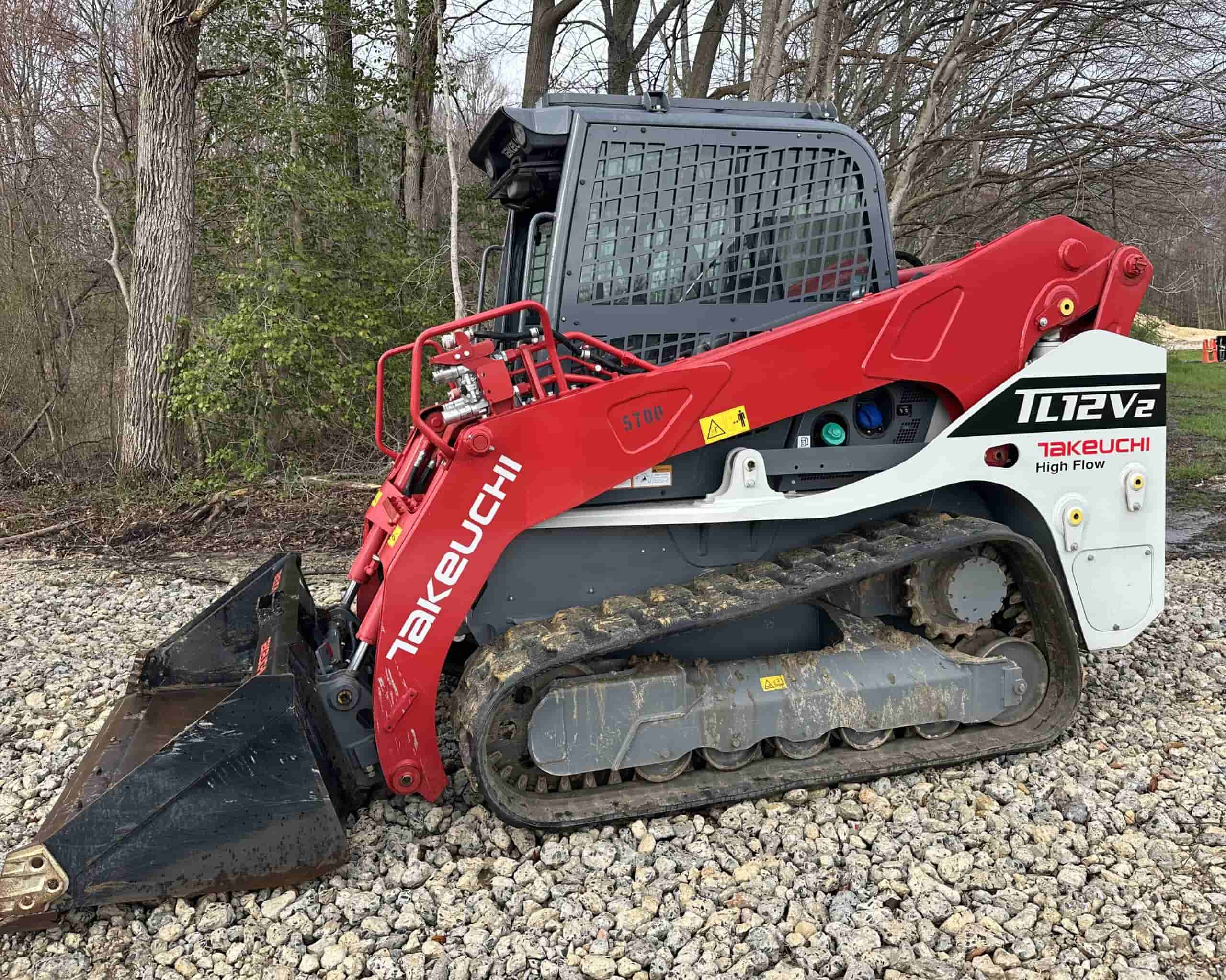 2023 TAKEUCHI TL12V2
